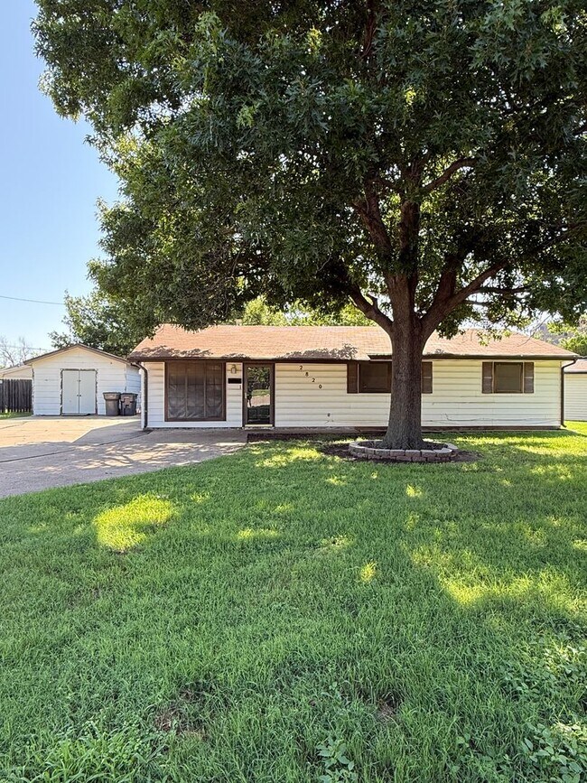 property at 2820 Elliott St