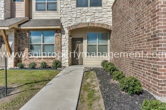 3604 Aaron Pl in Lantana, TX - Building Photo - Building Photo