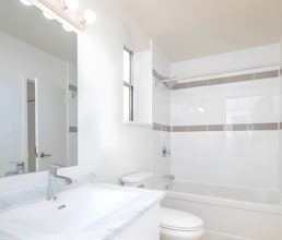 Ridgeway and Somerset in Kitchener, ON - Building Photo - Building Photo