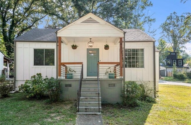 property at 671 Center Hill Ave NW