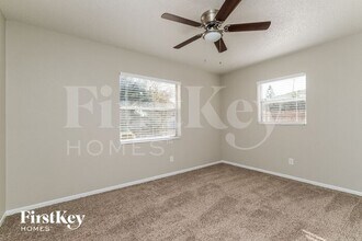 1418 Stonehaven Way in Tarpon Springs, FL - Building Photo - Building Photo