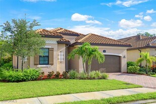 17320 Galway Run in Bonita Springs, FL - Building Photo