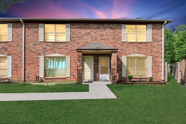 property at 2207 Bauer Dr
