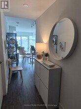 88 Queen St E in Toronto, ON - Building Photo - Building Photo