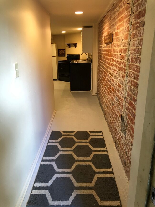 902 Westminster St NW in Washington, DC - Foto de edificio - Building Photo