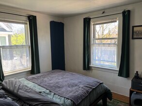 116 Hayward St, Unit 118 in Burlington, VT - Building Photo - Building Photo