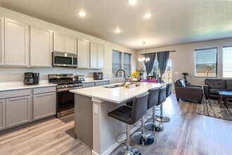 8042 Goldenray Pl in Colorado Springs, CO - Building Photo - Building Photo
