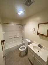 32000 Pineway Rd in Lebanon, OR - Building Photo - Building Photo