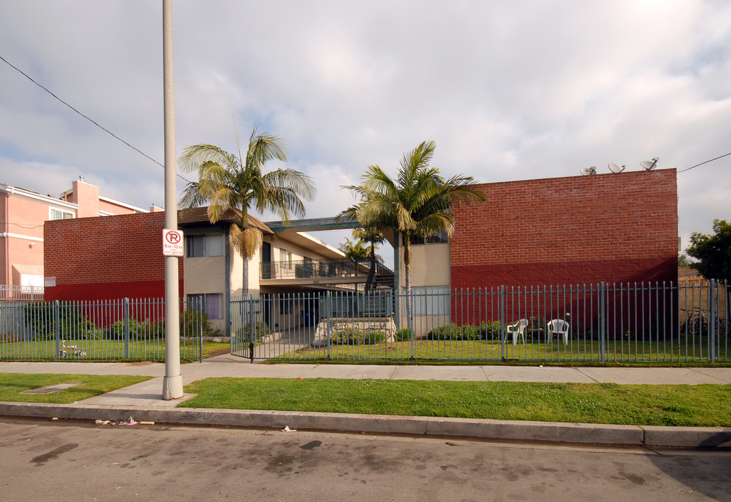 1415 W 224th St in Los Angeles, CA - Foto de edificio