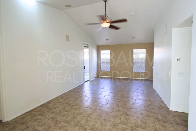 12412 W Montebello Ave in Litchfield Park, AZ - Building Photo - Building Photo