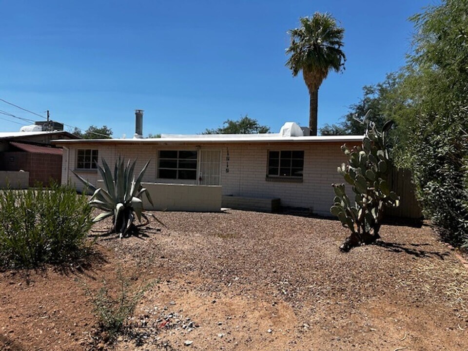 1515 N Belvedere Ave in Tucson, AZ - Building Photo