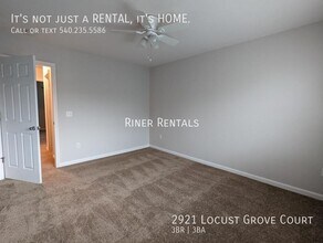 2921 Locust Grv Ct in Harrisonburg, VA - Building Photo - Building Photo