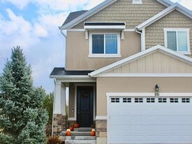 891 S 2040 W, Unit Basement in Orem, UT - Building Photo