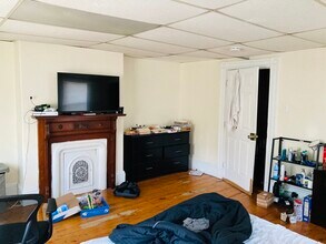 16 Pratt St, Unit 1 in Boston, MA - Building Photo - Building Photo