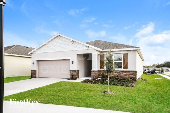 581 Crown Rose Dr in Eagle Lake, FL - Foto de edificio - Building Photo