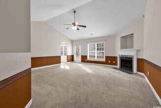 176 Whispering Oaks Dr in Longs, SC - Building Photo - Building Photo