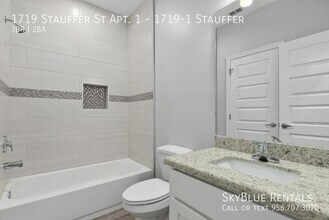 1719 Stauffers St in Weslaco, TX - Building Photo - Building Photo