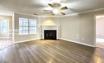 161 Lake Terrace in Alabaster, AL - Building Photo - Building Photo