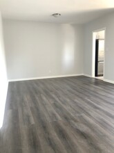 1017 N Spaulding Ave #8 in West Hollywood, CA - Building Photo - Interior Photo