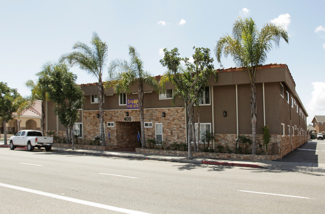 Carson Group Apartments in Carson, CA - Building Photo - Building Photo