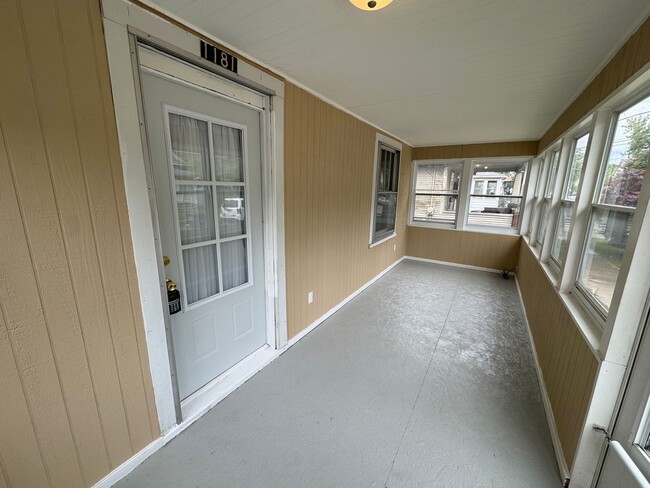 1181 23rd St in Moline, IL - Building Photo - Building Photo