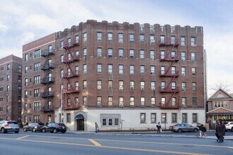 1850 Ocean Ave in Brooklyn, NY - Foto de edificio - Building Photo