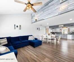 8 Diane Rd in Stafford Township, NJ - Building Photo - Building Photo