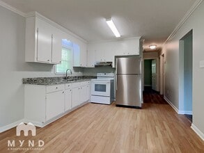 198 Harriet Ln in Statesville, NC - Building Photo - Building Photo