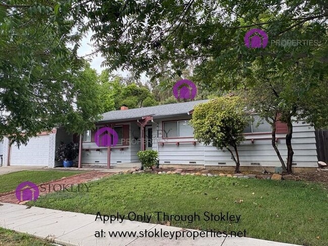 1613 Lynwood Dr in Concord, CA - Building Photo - Building Photo