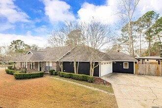 2752 Galahad Dr in Baton Rouge, LA - Foto de edificio - Building Photo