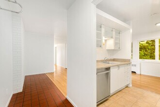632 13th Ave E in Seattle, WA - Building Photo - Building Photo