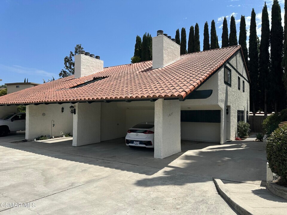 1831 Foursite Ln in Thousand Oaks, CA - Building Photo