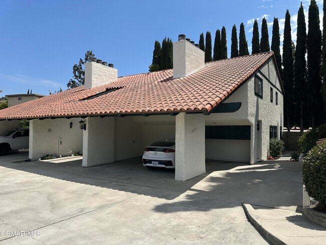 1831 Foursite Ln in Thousand Oaks, CA - Building Photo - Building Photo