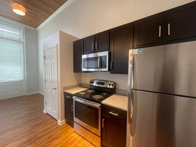 property at 478 Poplar St