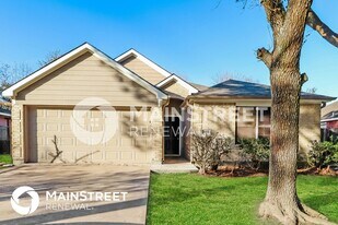 4818 Croker Ridge Rd in Houston, TX - Building Photo