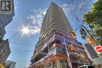 280 Dundas St W in Toronto, ON - Building Photo - Building Photo