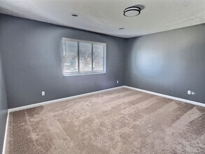 2846 Virginia Ave in Hurricane, WV - Building Photo - Building Photo