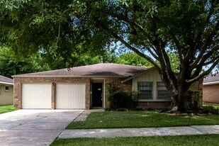 1817 New Orleans St in Deer Park, TX - Building Photo
