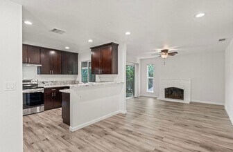 3449 Birch Tree Way in Sacramento, CA - Building Photo - Building Photo