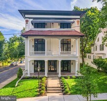 2300 W 17th St in Wilmington, DE - Building Photo