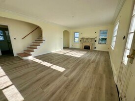 2616 S 3000 W in Rexburg, ID - Building Photo