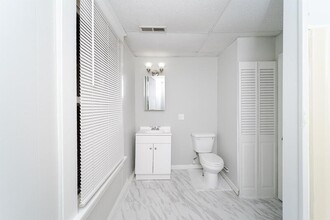 687 4th Ave in Troy, NY - Building Photo - Building Photo