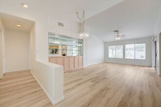 2613 Breakers Creek Dr in Las Vegas, NV - Building Photo - Building Photo