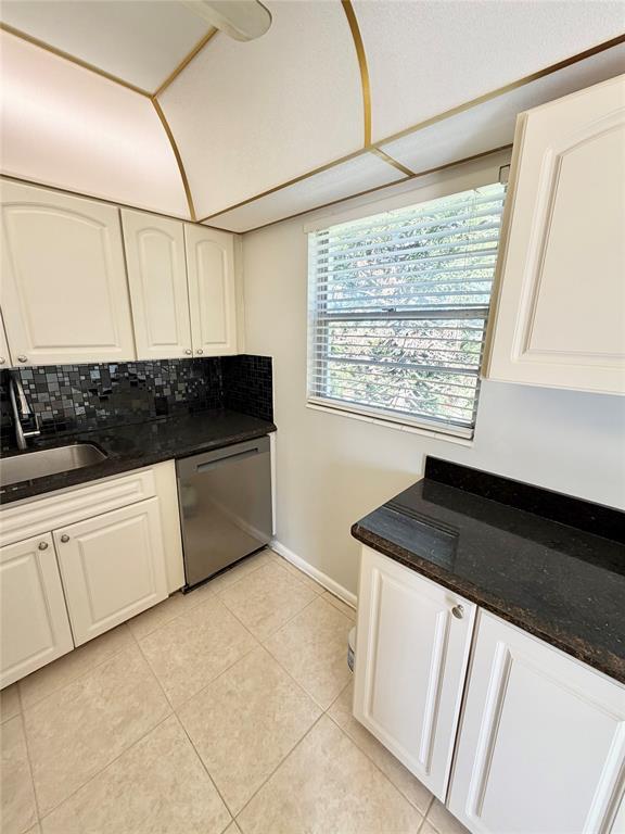 84 Mansfield B, Unit 84 in Boca Raton, FL - Foto de edificio - Building Photo