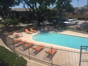 Costa Mesa Hook up