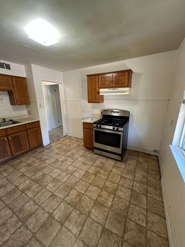 property at 801 E McCarty St