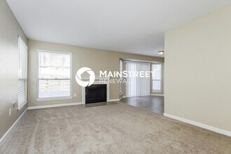 11253 Liberty Landing Dr in Florissant, MO - Building Photo - Building Photo