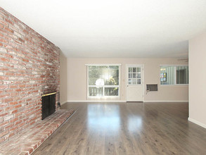 1244 Balboa Court in Sunnyvale, CA - Building Photo - Building Photo