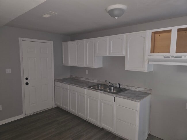 property at 1305 St Stephens Dr