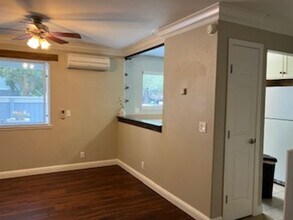 225 Burt Ave in Santa Rosa, CA - Building Photo - Building Photo